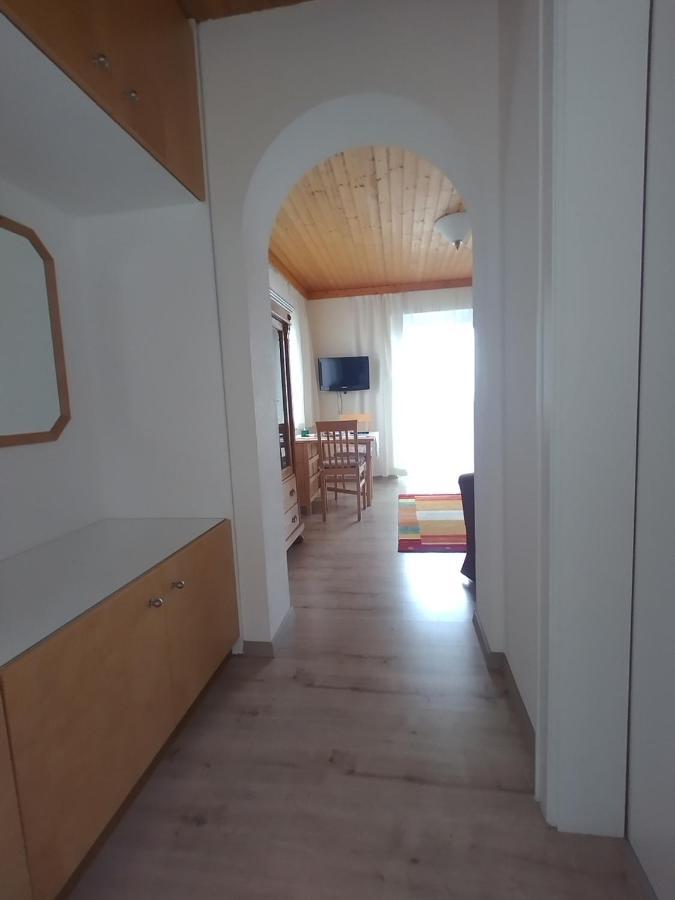 Seeblick-Appartements Ossiach Luaran gambar